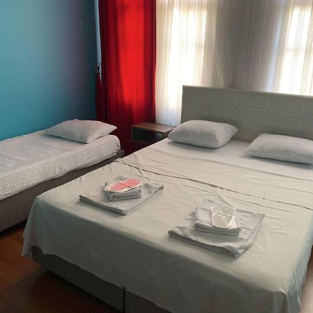 イスタンブール Балат Гостевой Дом Bed & Breakfast エクステリア 写真