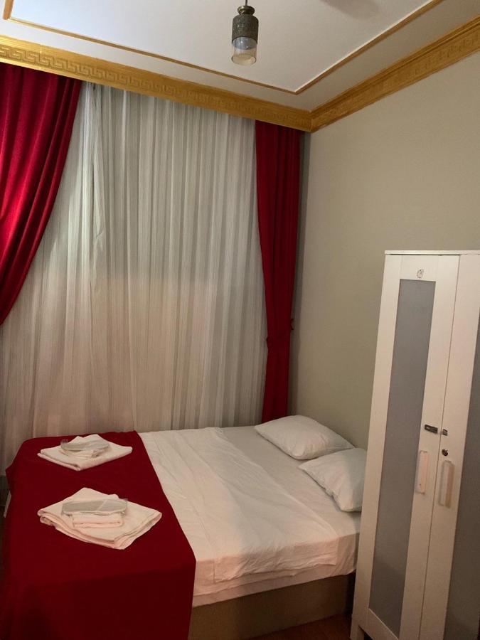 イスタンブール Балат Гостевой Дом Bed & Breakfast エクステリア 写真