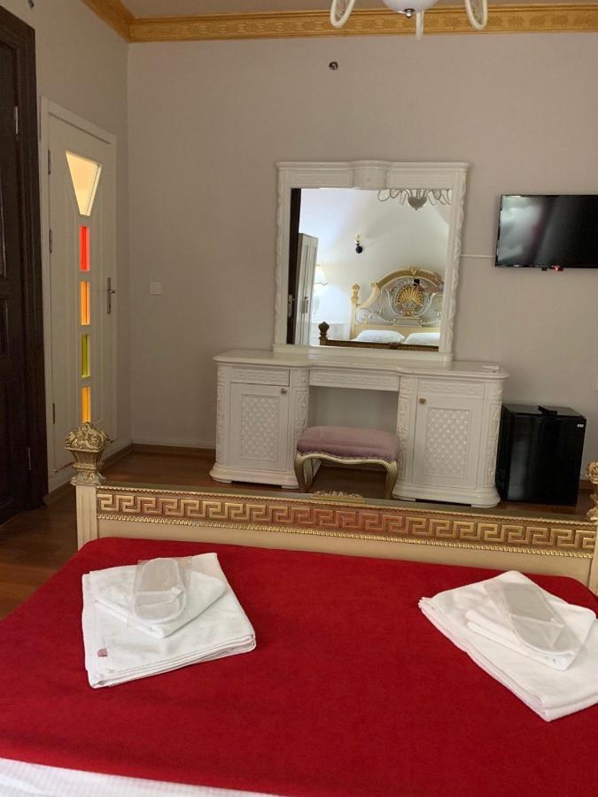 イスタンブール Балат Гостевой Дом Bed & Breakfast エクステリア 写真
